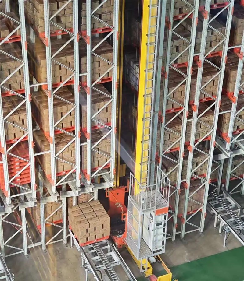 The three-dimensional warehouse project of a stacker crane in Southeast Asia has been successfully accepted! The three-dimensional warehouse project of a stacker crane in Southeast Asia has been successfully accepted!